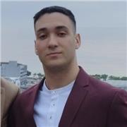 Estudiante de Primer año de Ingeniería Electrónica de la EBEE da clases a nivel Primaria y ESO que enseña física